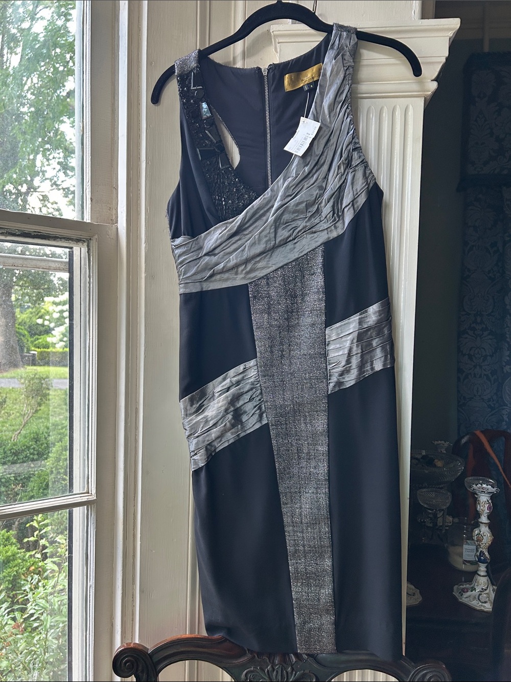 Vintage Nicole Miller Elegant Black and Silver Sleeveless